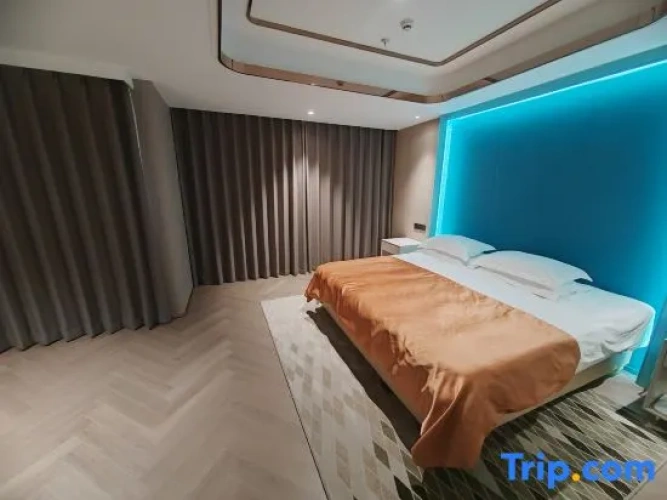 Deluxe Double Suite