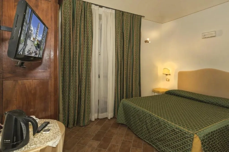 Economy Triple room