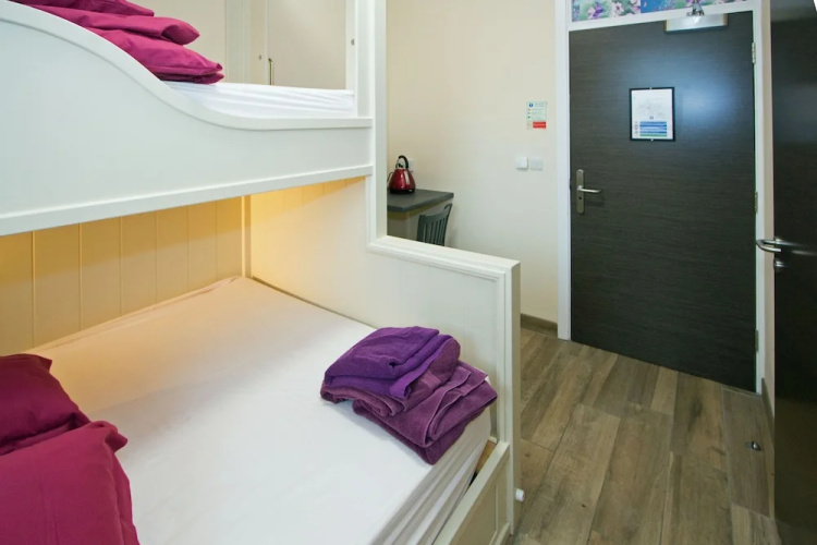 Canolfan Y Fron - Hostel