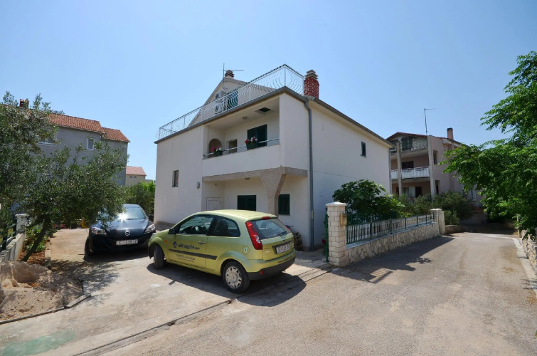 Apartment Ana
