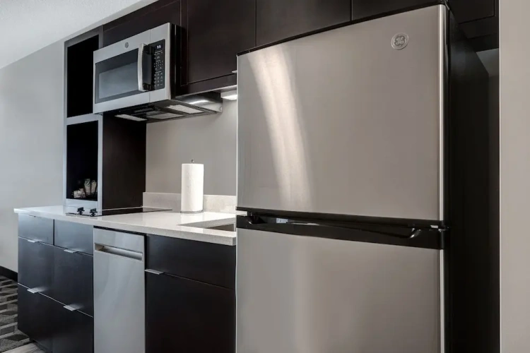 1 Bedroom Suite