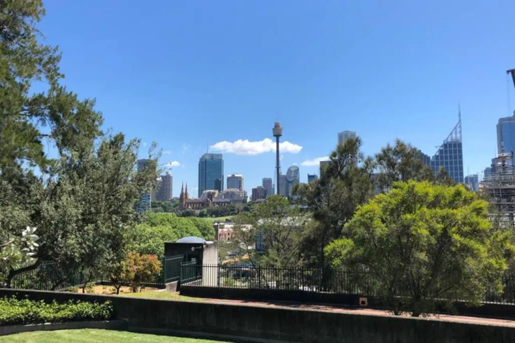 Rushcutters Bay - pool + parking