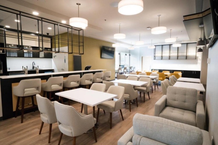 Microtel Inn & Suites By Wyndham Kelowna photo 30