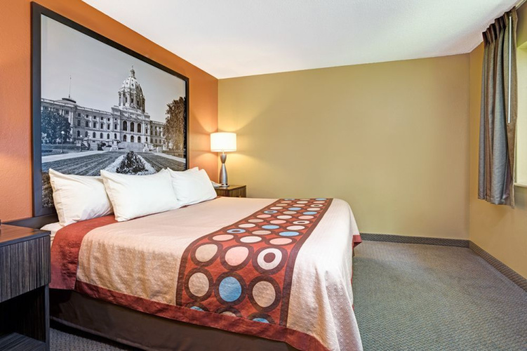 Super 8 Blaine/Mpls/St. Paul Area