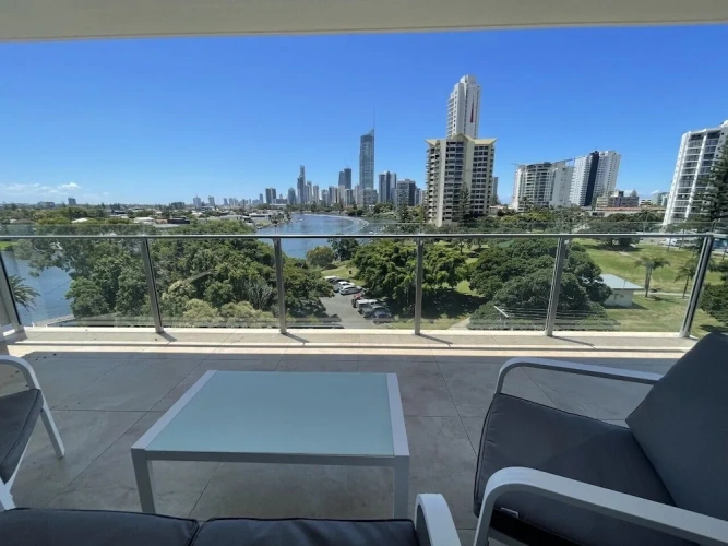 2 Bedrooms Deluxe Apartment with balcony and with river view