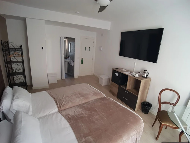 Hostal Puente de Hierro
