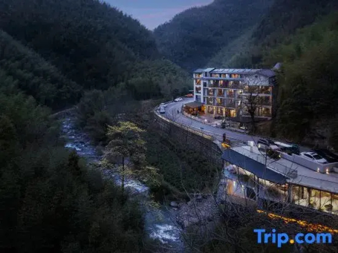 Huyuan Qigu Homestay