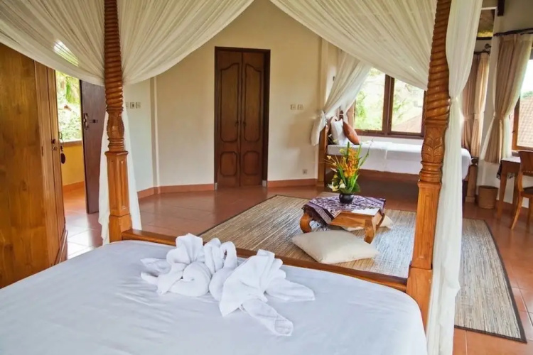 Nirarta Guest House