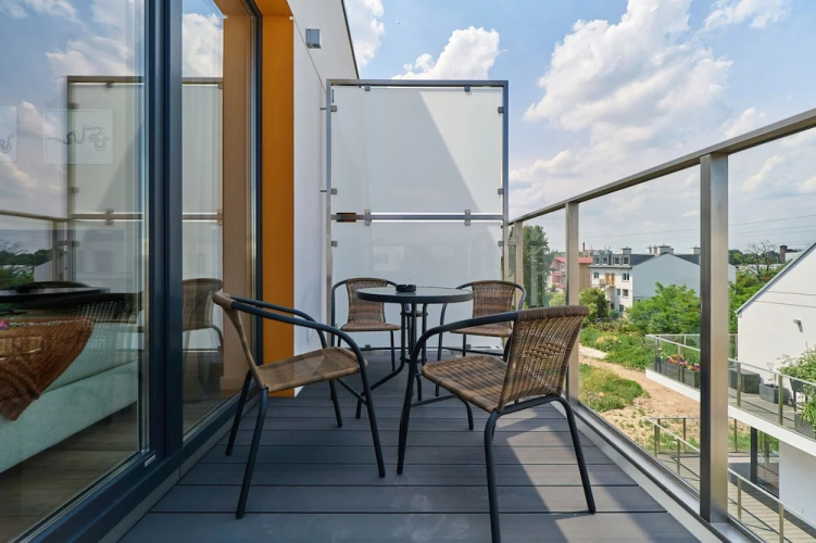 Exclusive Two-level Apartment by Renters
