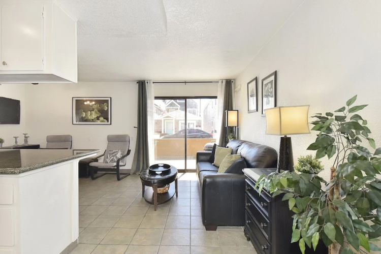 303 35th St 68219 by RedAwning