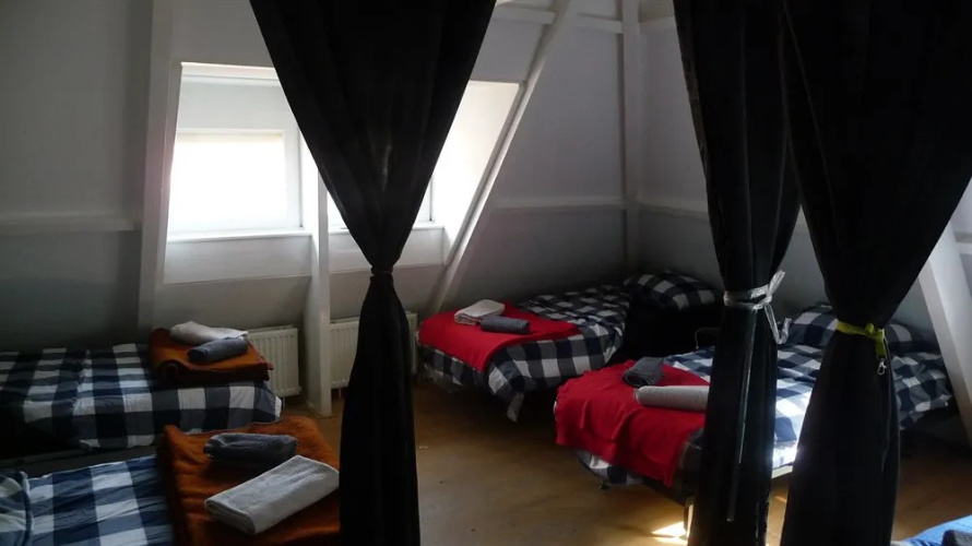 Leidse Square Nightlife Apartment