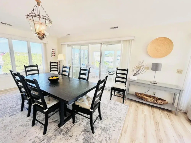 Collins Avenue 4