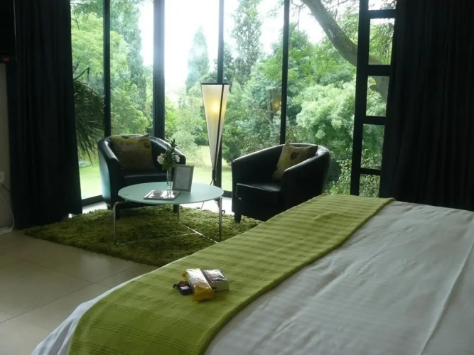 BluSwan Guesthouse
