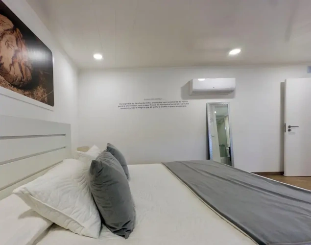 Comfort room