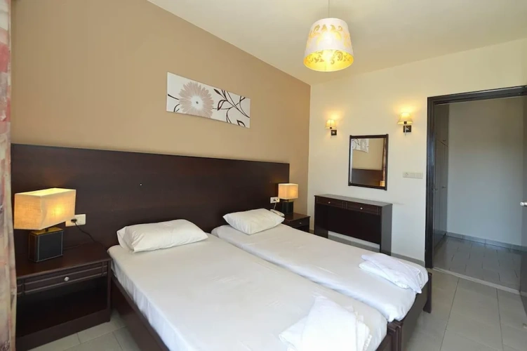 1 Bedroom Apartment with balcony