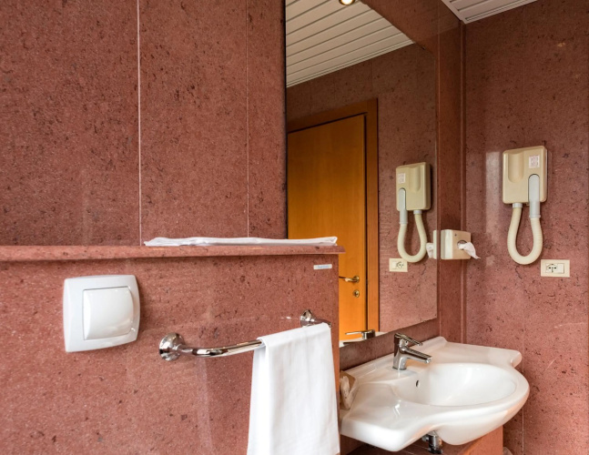 Grand Hotel Italia photo 8