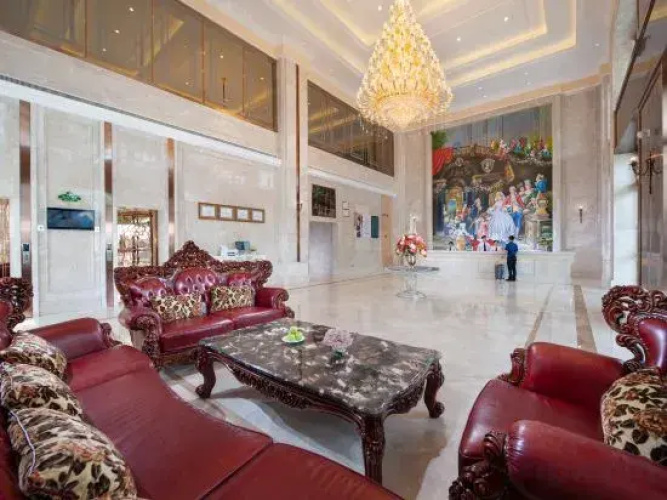 Vienna International Hotel