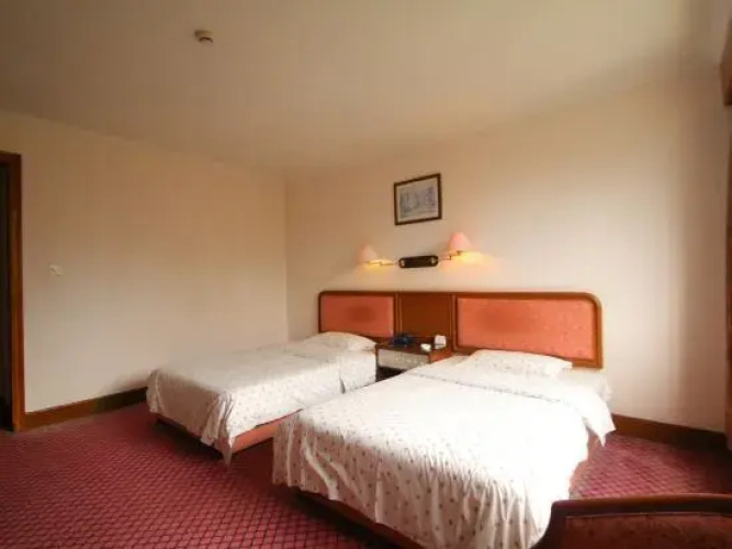 Changcheng Hotel