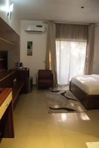 Uranium Continental Hotel