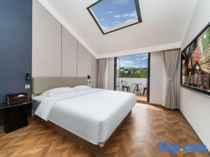 Standard Double room with mountain view