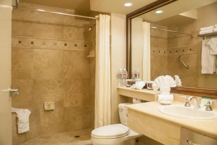 Standard Double room with city view