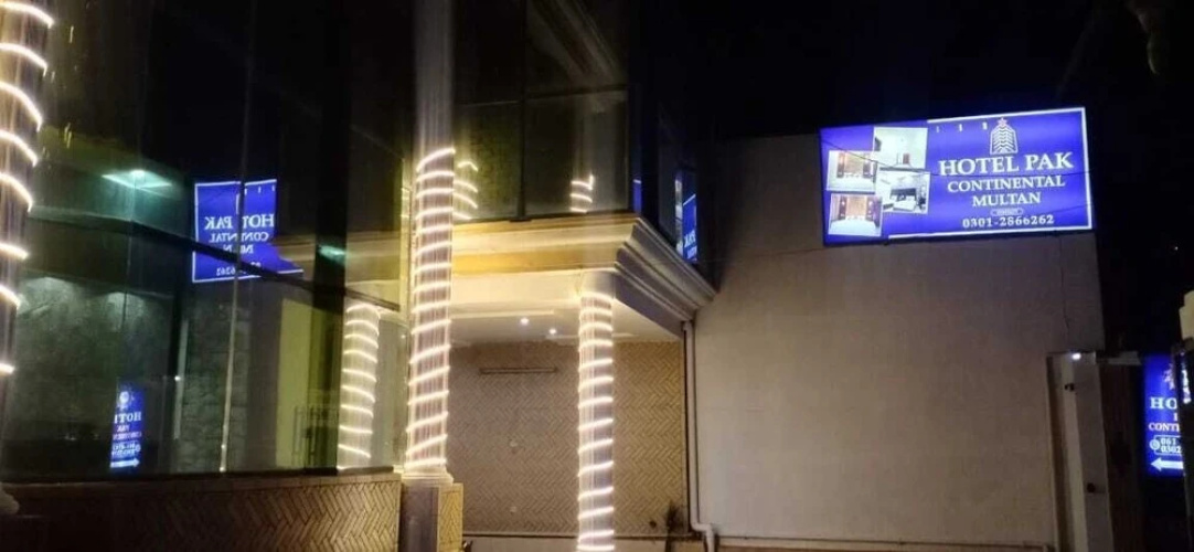 Hotel Pak Continental