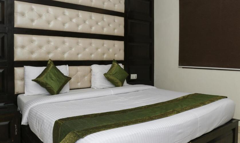 Treebo Trend JD Residency Hotel Overview