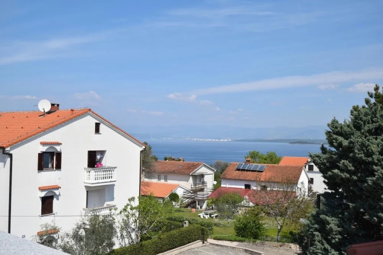 Apartment Kocmut - Vantačići