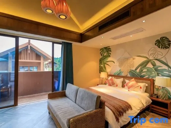 3 Bedrooms Family Villa