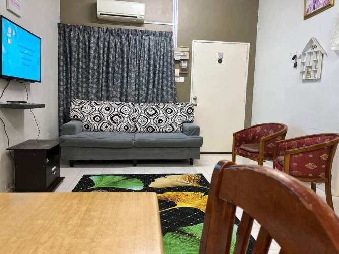 3 Bedrooms Cottage