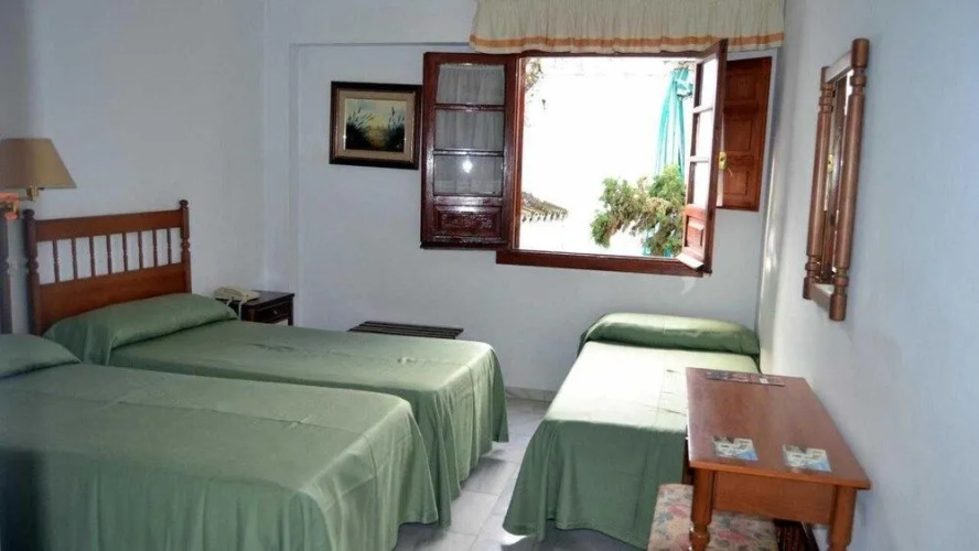Hotel Albucasis