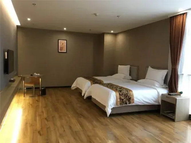 Mingcheng Taijiang Hotel