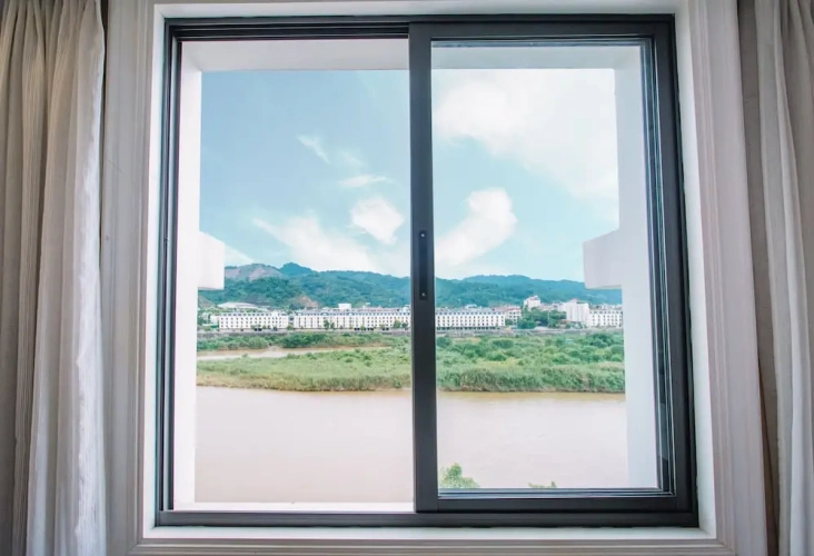 Executive Double room with river view