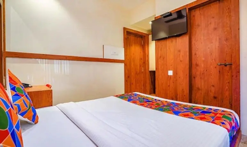 Fabexpress Saiprasad Inn