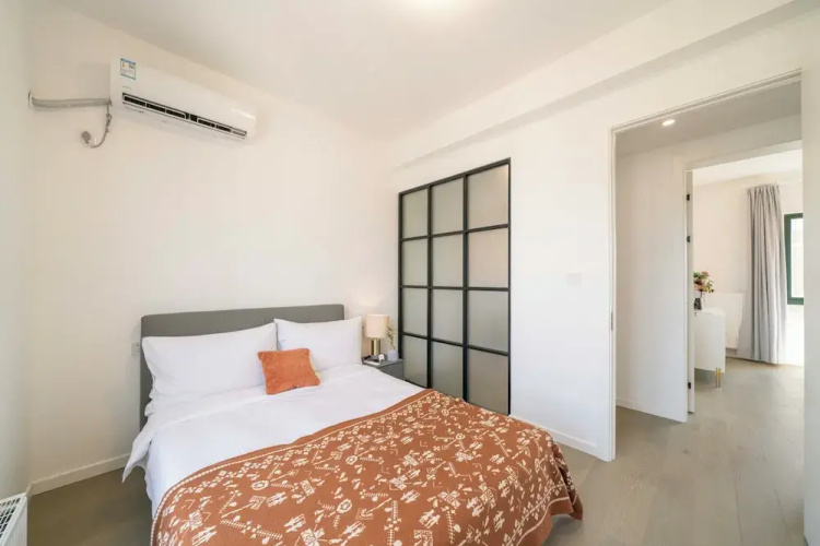 Tyms 3BR 2BA Apt Novel Garden Metro