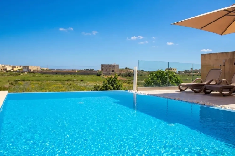 Family Villa with balcony