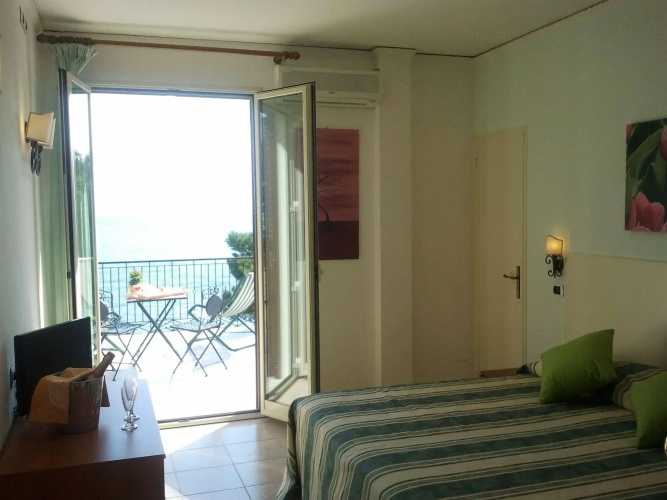 Jonic Hotel Mazzaro'