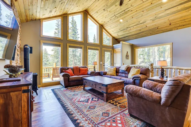 22str-00283 Fairplay Cabin w/ Deck & Mtn Views
