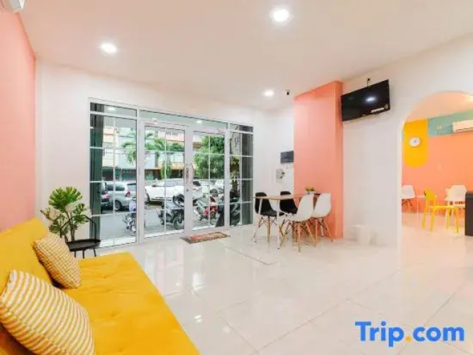 Sans Hotel Cengkareng