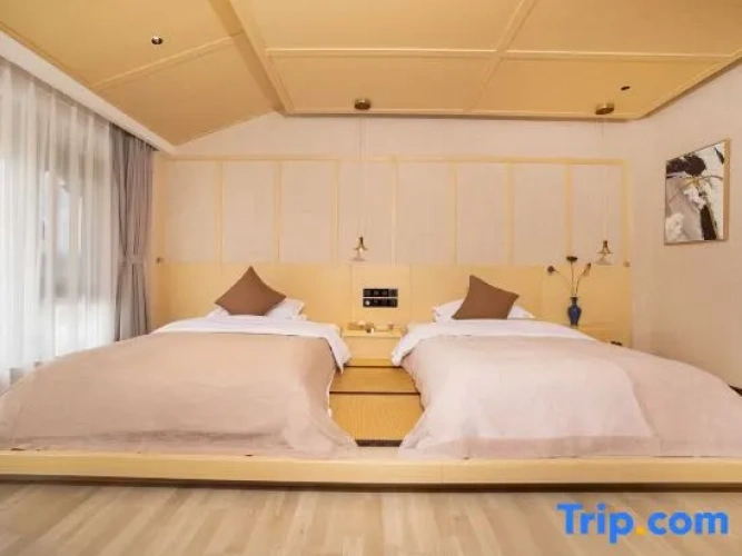 1 Bedroom Suite