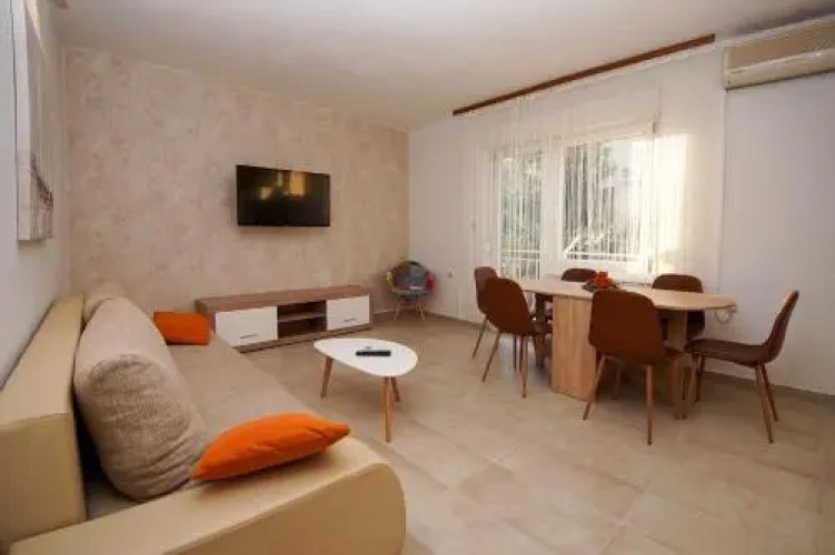 Apartment Ajdukovic