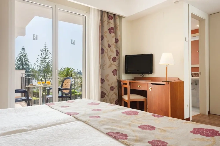 Standard Double room with balcony