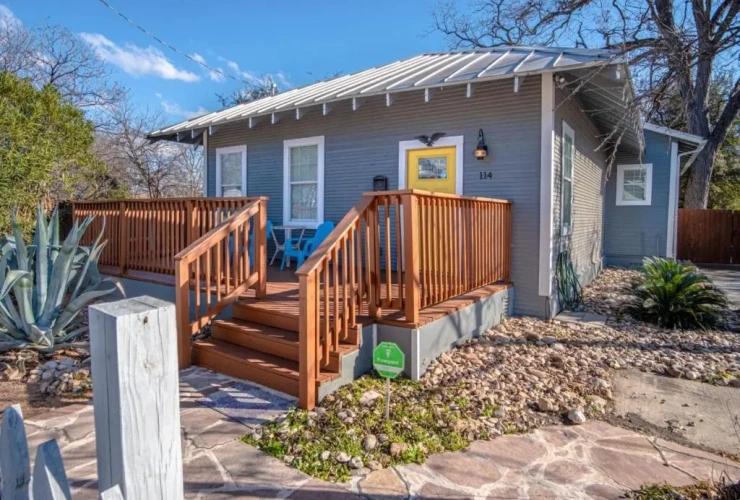 3 Bedrooms Cottage