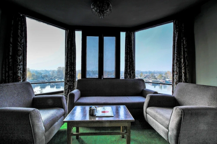 Presidential Suite