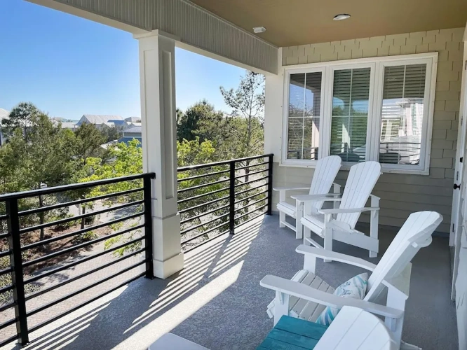 Cottage with balcony
