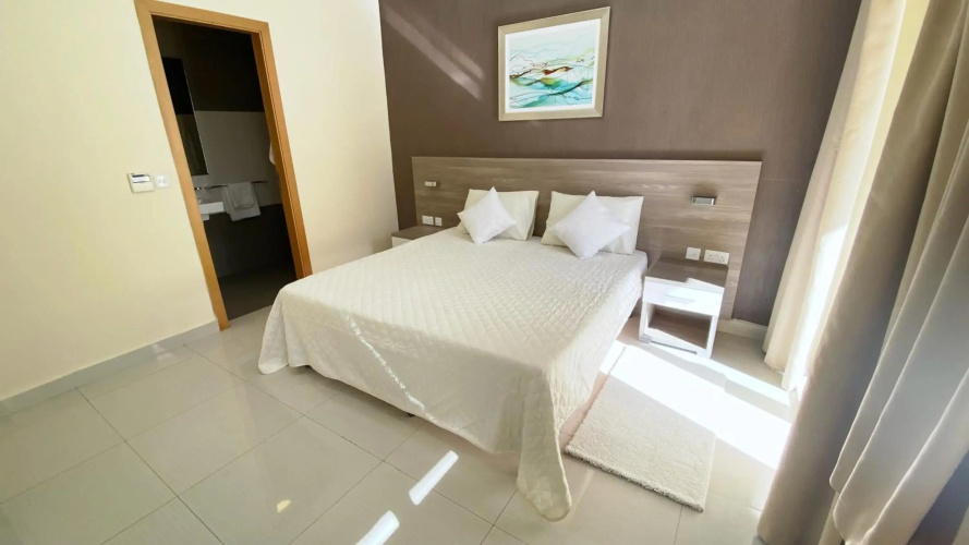 Vista Point - Cast Renting