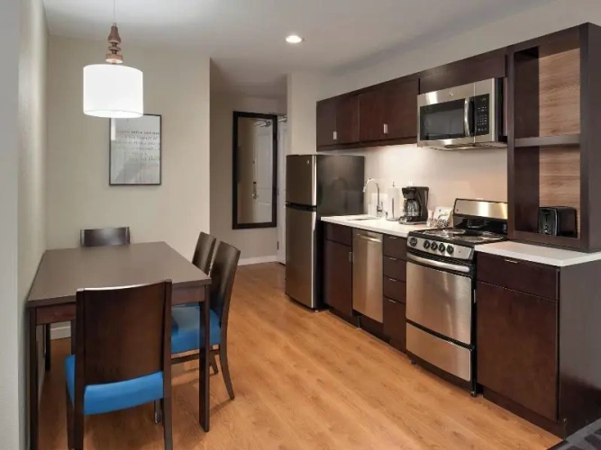 Quadruple Suite