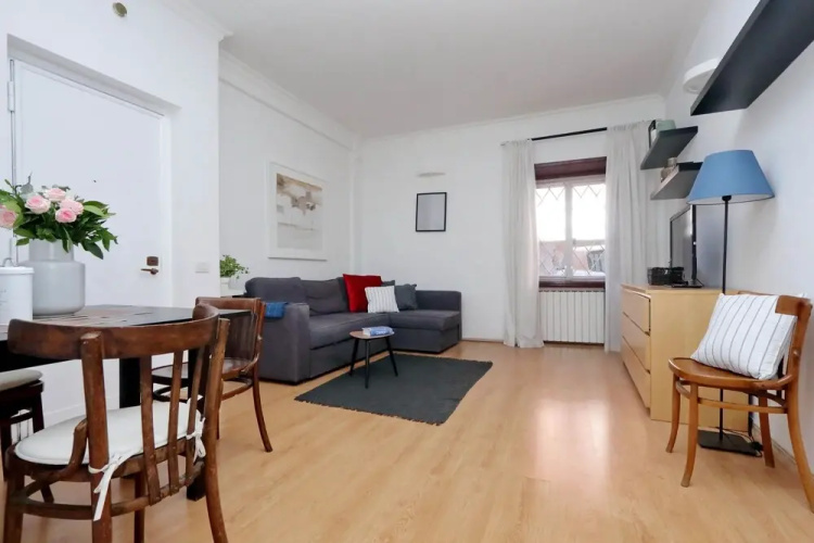 St Peter Mediatrice Apartment