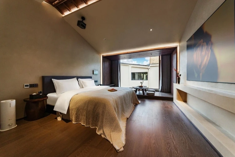 Comfort Double room with balcony and with garden view