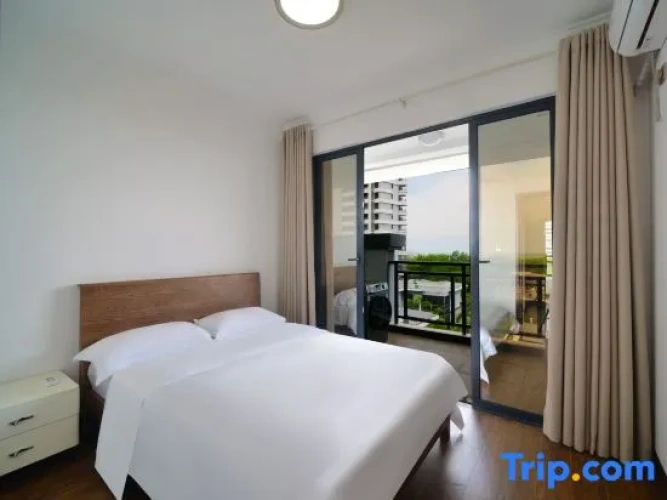 2 Bedrooms Suite with balcony